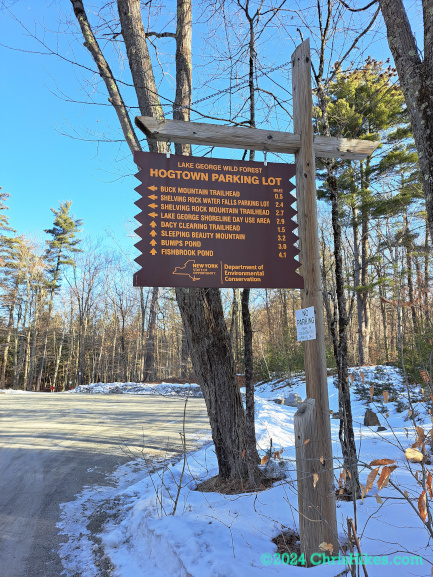 Sign for Hog Town trailhead