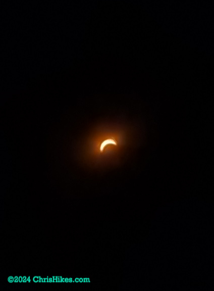 Partial eclipse before totality