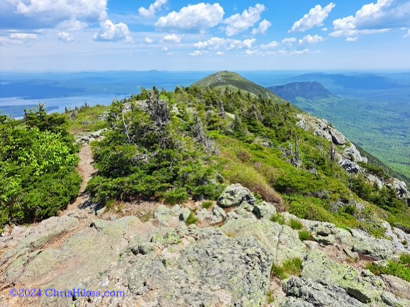 View from West Peak along AT northbound toward Avery Peak summit