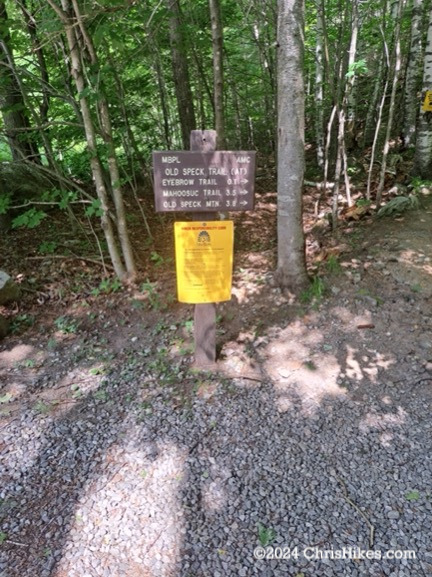 Photograph of trail sign at start of trail to Old Speck